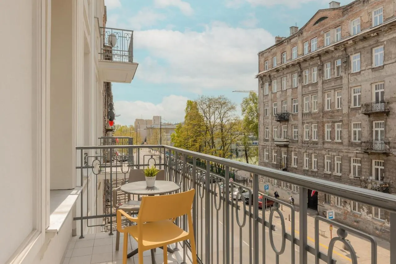 Apartment With Balcony Warsaw'S Praga By Noclegi Renters Polen