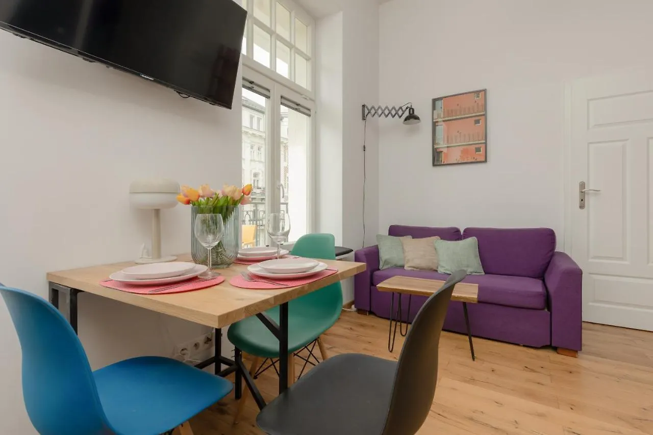 Apartment With Balcony Warsaw'S Praga By Noclegi Renters  Warschau